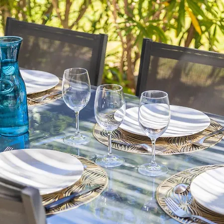 Baia 4-5 Pers - 2mn Plages - Kids Friendly - Clim - Piscine *