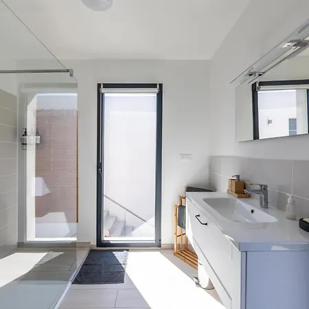 Baia 4-5 Pers - 2mn Plages - Kids Friendly - Clim - Piscine Villa