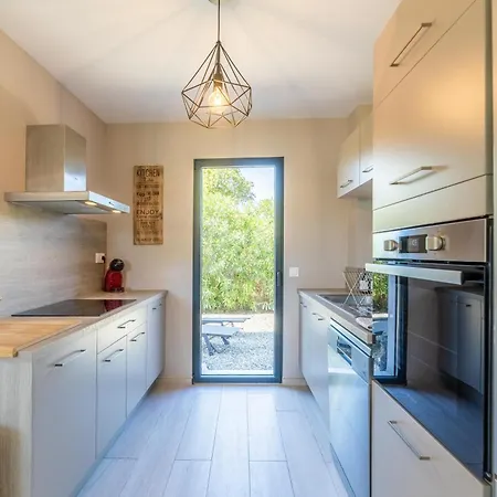 Baia 4-5 Pers - 2mn Plages - Kids Friendly - Clim - Piscine *