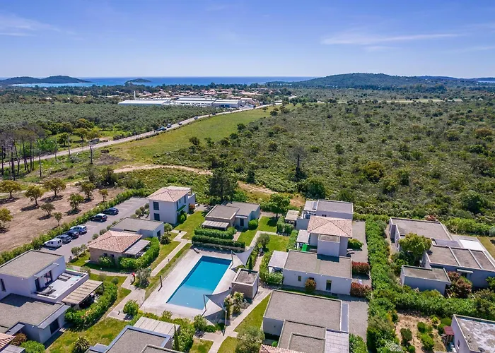 Baia 4-5 Pers - 2mn Plages - Kids Friendly - Clim - Piscine * Lecci